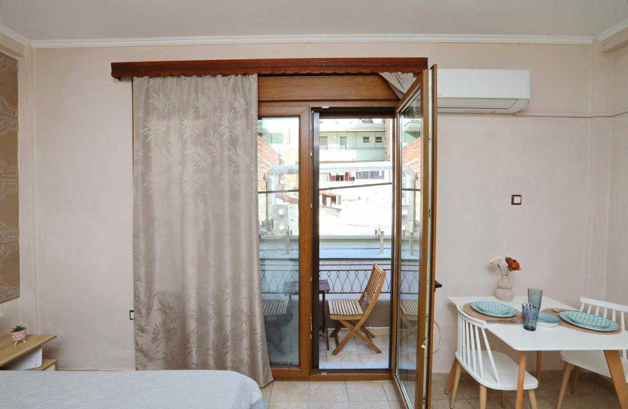 Niki'S Apartement Kavala Exterior photo